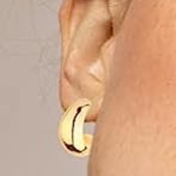 14K Gold Plated Chunky Open Earrings - Picture 2 of 2